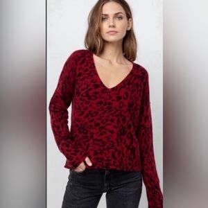 Rails Gracie Wool Red Leopard V-Neck Sweater Size XXS